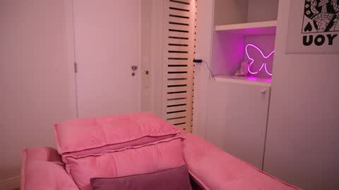 Snapshot of jhulysex chatting on 02/03/26, 10:04 jhulysex online show from 02/03/26, 10:04