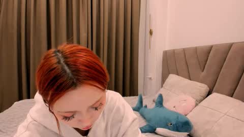 yuna online show from 12/19/25, 03:08