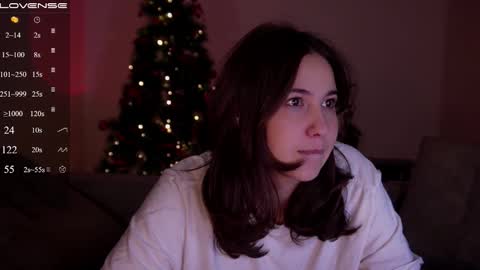 jia_lisaa online show from 12/17/25, 06:58