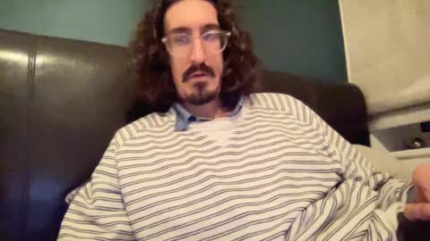 Snapshot of jiggz1986 chatting on 12/26/24, 12:36 Jigz1986 online show from 12/26/24, 12:36