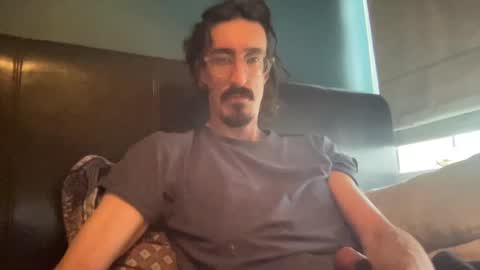 Snapshot of jiggz1986 chatting on 12/31/24, 12:25 Jigz1986 online show from 12/31/24, 12:25