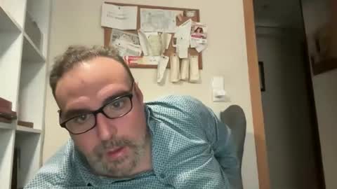 Snapshot of jim_dick chatting on 03/14/26, 04:45 Jim Dick online show from 03/14/26, 04:45