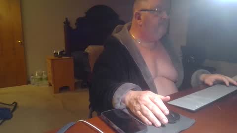 Snapshot of jimbfire18 chatting on 05/08/26, 02:17 jimbfire18 online show from 05/08/26, 02:17