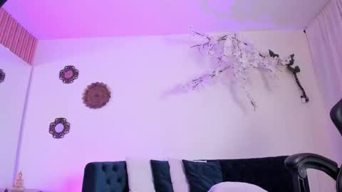 Jimena Adams online show from 02/09/26, 07:07