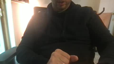 Snapshot of jimgot56 chatting on 12/27/24, 06:53 jimgot56 online show from 12/27/24, 06:53