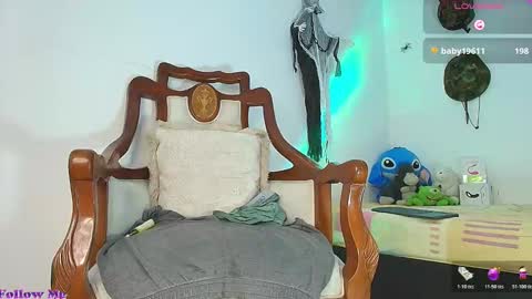 Jimm  Independent Model  online show from 11/11/25, 02:50