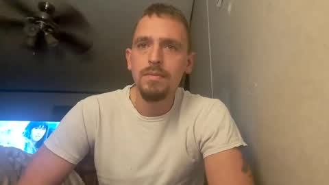 Snapshot of jimmiekeith chatting on 01/21/25, 01:50 Jimmie online show from 01/21/25, 01:50