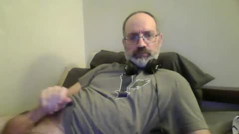 jimmielove2046 online show from 12/18/24, 08:31