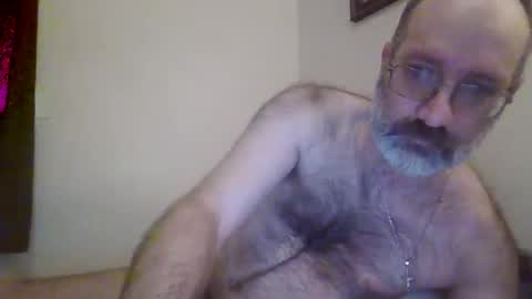 Snapshot of jimmielove47 chatting on 06/05/26, 01:28 jimmielove47 online show from 06/05/26, 01:28