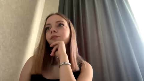 Steff online show from 10/22/25, 07:08