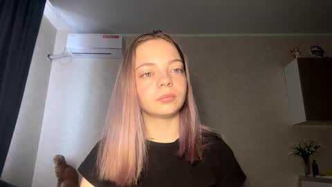 Steff online show from 11/03/25, 07:09