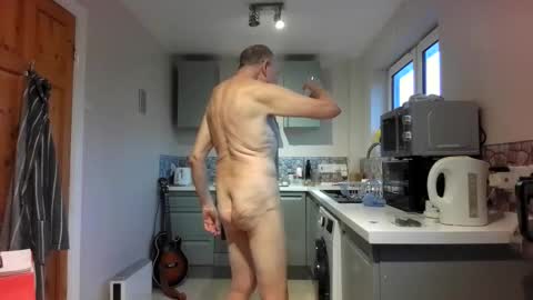 Snapshot of jimmy_benido chatting on 03/26/26, 05:51 Jimmy Benido online show from 03/26/26, 05:51