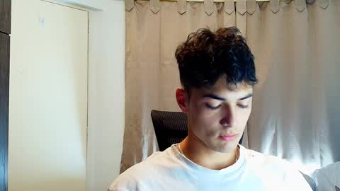 Snapshot of jimmy_classic chatting on 10/08/25, 11:24 jimmy_classic online show from 10/08/25, 11:24