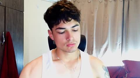 Snapshot of jimmy_classic chatting on 11/04/25, 04:17 jimmy_classic online show from 11/04/25, 04:17