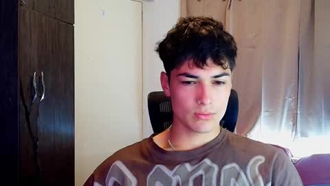 Snapshot of jimmy_classic chatting on 11/10/25, 02:49 jimmy_classic online show from 11/10/25, 02:49