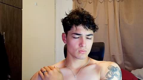 Snapshot of jimmy_classic chatting on 12/04/25, 05:32 jimmy_classic online show from 12/04/25, 05:32