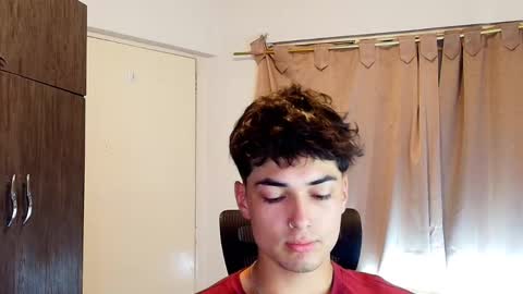 Snapshot of jimmy_classic chatting on 12/15/25, 08:57 jimmy_classic online show from 12/15/25, 08:57