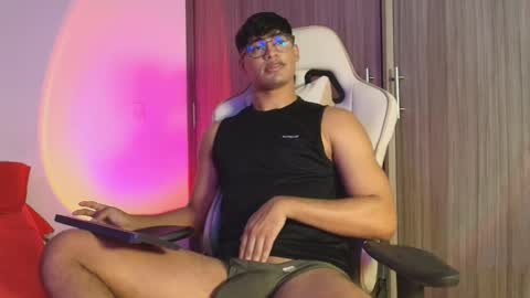 Jimmy Leeh online show from 10/09/25, 10:30