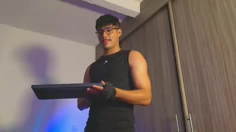 Jimmy Leeh online show from 10/23/25, 03:39