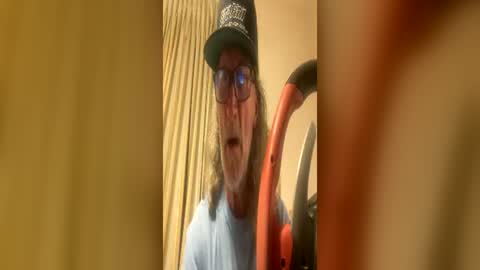 Snapshot of jimmyj249 chatting on 06/17/26, 03:20 jimmyj249 online show from 06/17/26, 03:20