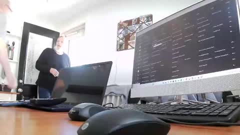 Snapshot of jimmyz500 chatting on 03/04/26, 07:53 jimmyz500 online show from 03/04/26, 07:53