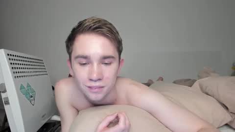 Snapshot of jimyti_bad_boy chatting on 02/02/25, 01:52 jimyti_bad_boy online show from 02/02/25, 01:52