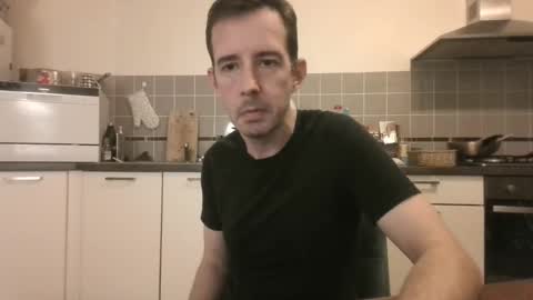 jin16000 online show from 11/12/25, 09:58