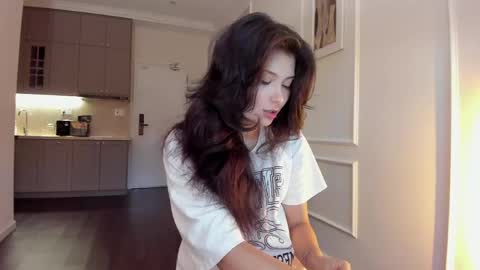 Snapshot of jina_meow chatting on 05/07/26, 03:56 Jina meow online show from 05/07/26, 03:56