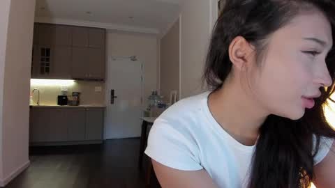 Snapshot of jina_meow chatting on 05/25/26, 02:39 Jina meow online show from 05/25/26, 02:39