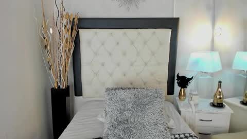    Indigo  online show from 11/04/25, 11:20