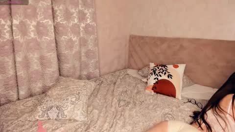 Jinny online show from 02/11/25, 09:35