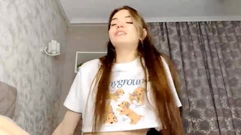 Jinny online show from 09/08/25, 06:18