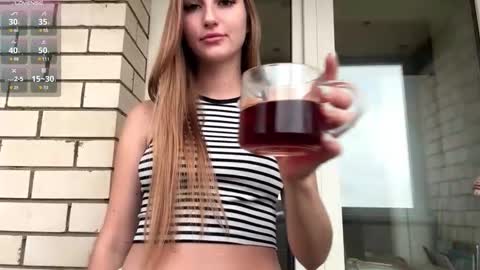 Jinny online show from 10/21/25, 07:20