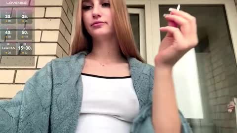 Jinny online show from 11/24/25, 10:04