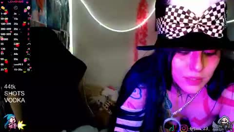 Snapshot of jinx_25 chatting on 07/26/26, 02:53 Jinx online show from 07/26/26, 02:53