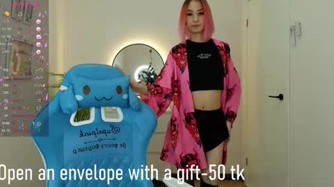 Snapshot of jinx_boom chatting on 02/12/25, 08:06 jinx_boom online show from 02/12/25, 08:06
