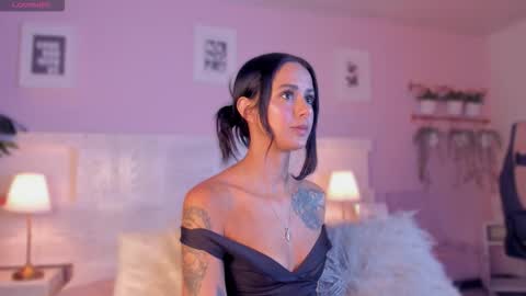 Jinx  online show from 11/22/25, 01:10