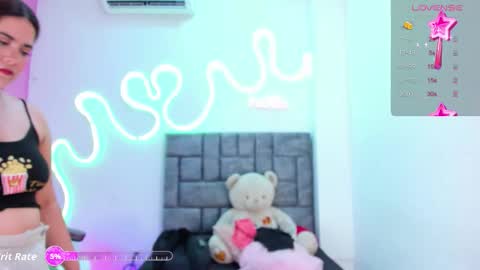 Snapshot of jisoo__ chatting on 11/23/25, 01:00 kim online show from 11/23/25, 01:00