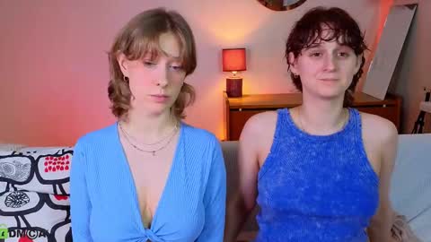 Hey Guys We are Julia ginger  Tina brunette online show from 11/22/25, 11:42