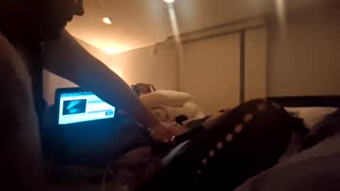 jizzle192 online show from 02/11/26, 07:35