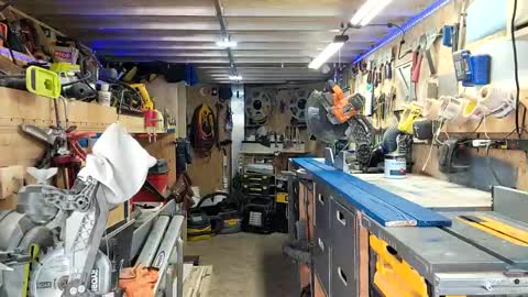 Snapshot of jizzyblue chatting on 02/23/25, 06:45 Jizzy Blue online show from 02/23/25, 06:45