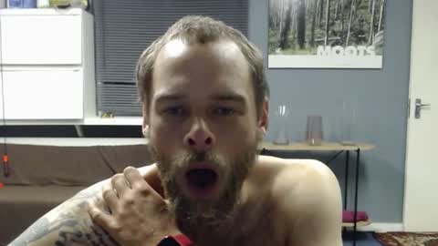 JamesJan van Rebel online show from 11/04/25, 02:43