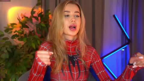 Jenny online show from 04/23/26, 08:13