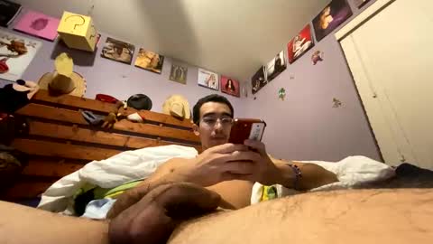 Snapshot of jjmendez_03 chatting on 02/25/25, 02:47 Abel online show from 02/25/25, 02:47