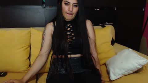 luuuuuuuuuu online show from 12/02/24, 07:03