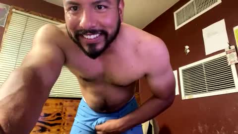 jjuarez5409 online show from 06/05/26, 04:08