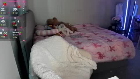 Snapshot of jjulietterose chatting on 07/02/26, 06:41 Juliette Rose online show from 07/02/26, 06:41