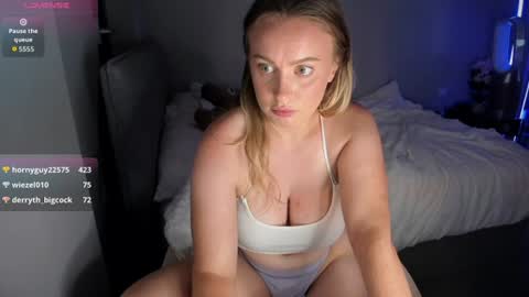 Snapshot of jjulietterose chatting on 07/24/26, 08:18 Juliette Rose online show from 07/24/26, 08:18