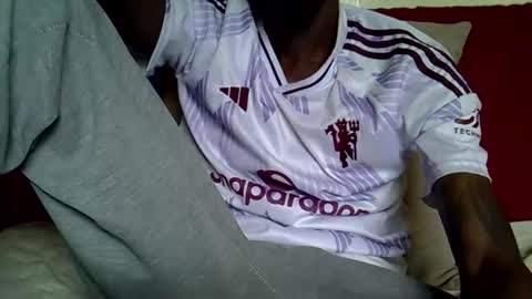 King online show from 10/25/25, 10:12