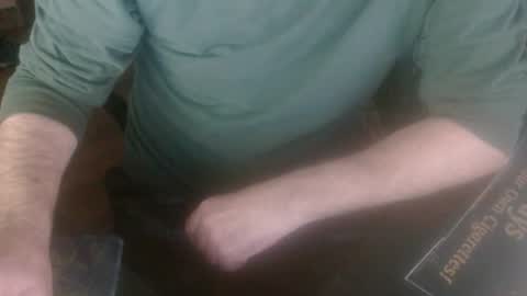 Snapshot of jksurf chatting on 12/05/24, 08:33 me online show from 12/05/24, 08:33